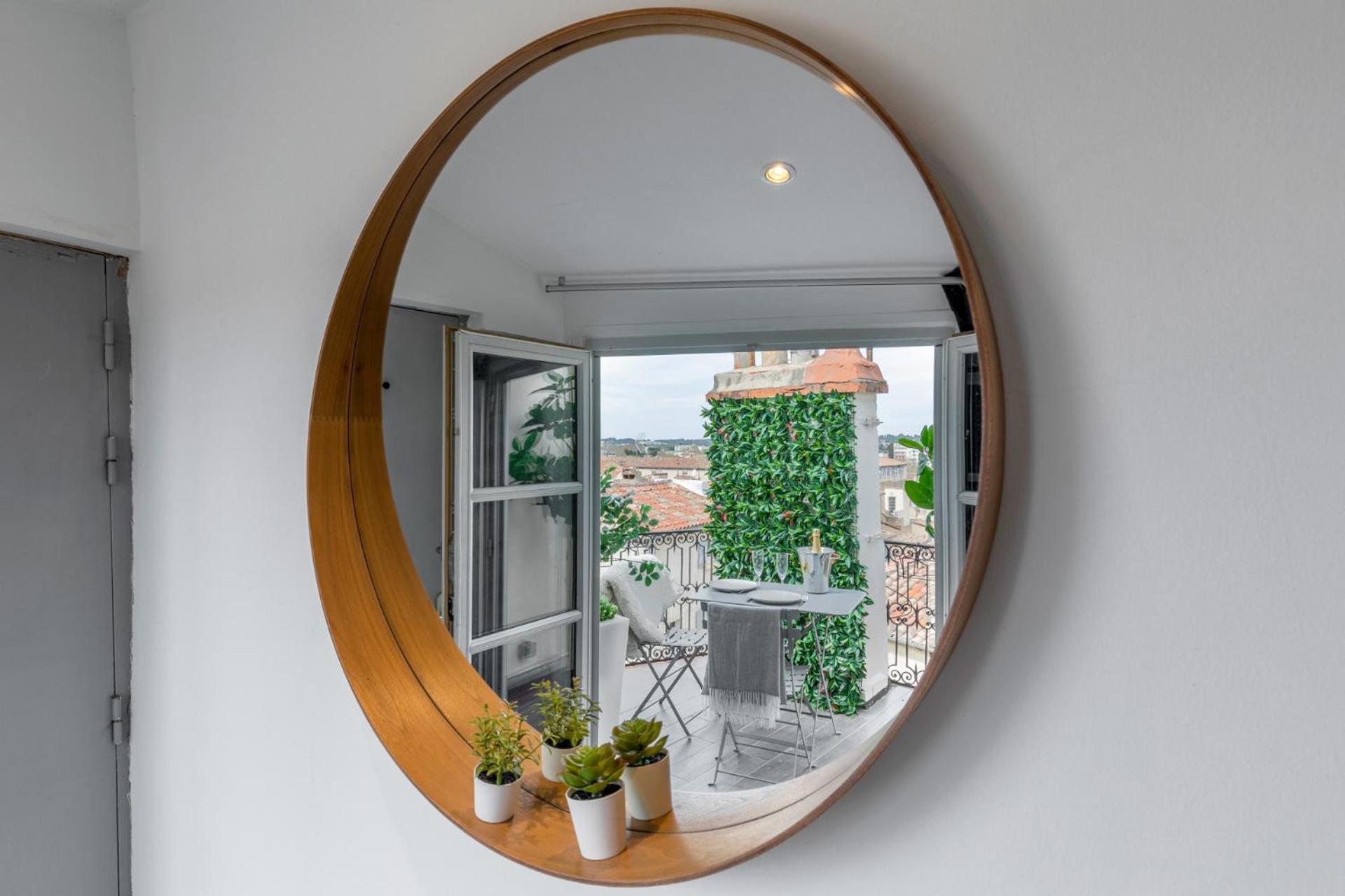 La Terrasse, Vue Sur Les Toits De Montpellier Apartamento Exterior foto