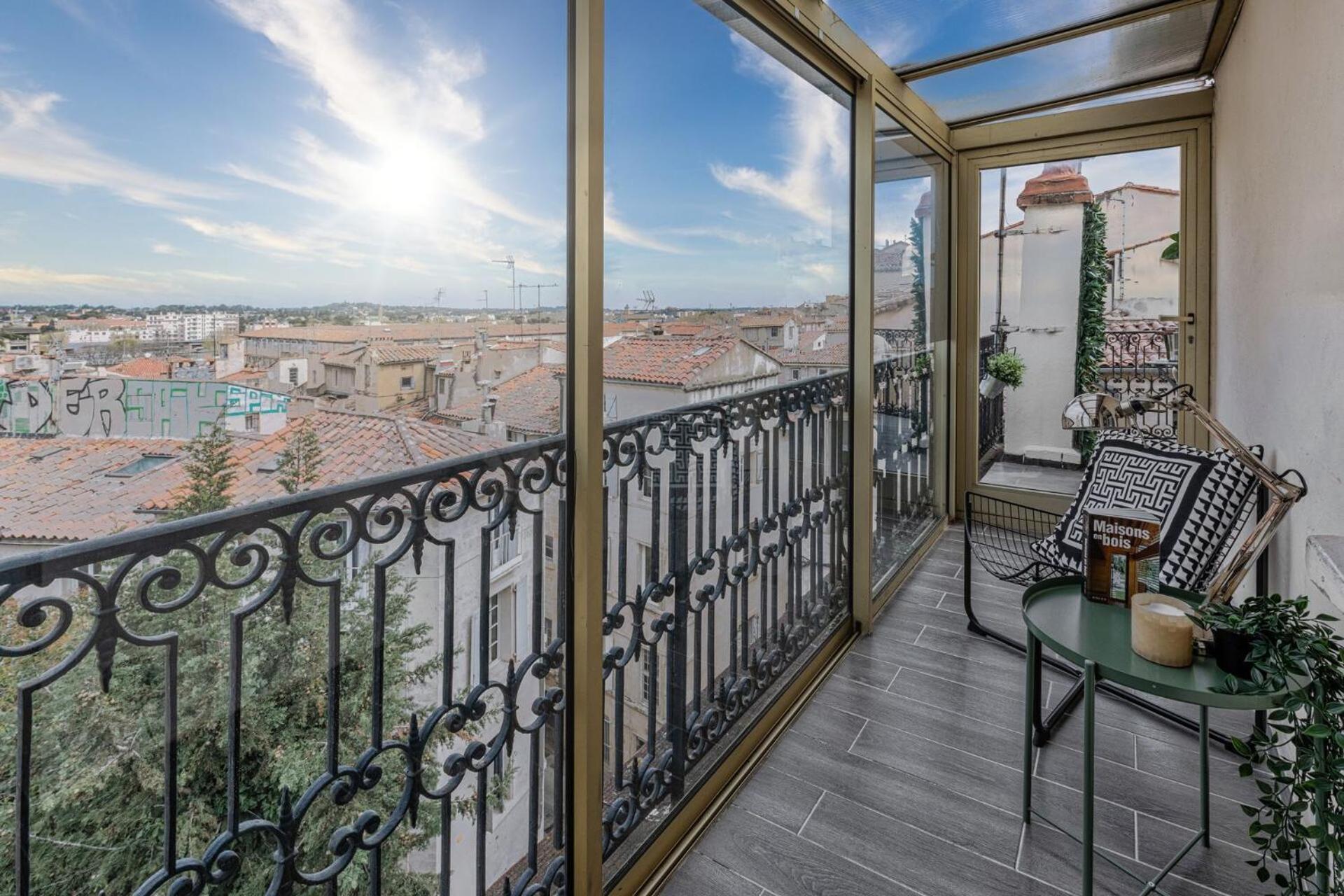 La Terrasse, Vue Sur Les Toits De Montpellier Apartamento Exterior foto